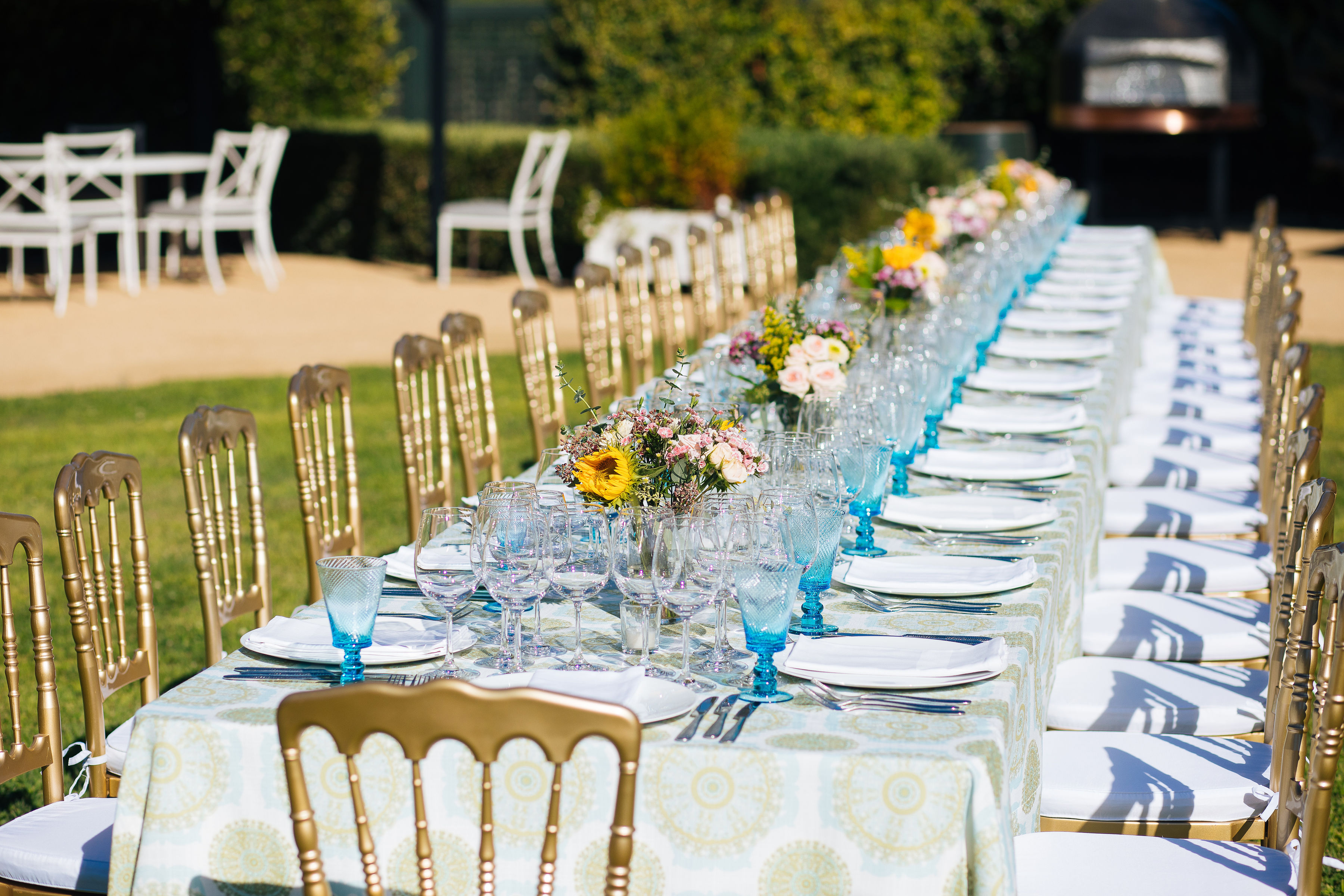Outdoor Event Table Setting at Elizabeth Spencer in Rutherford